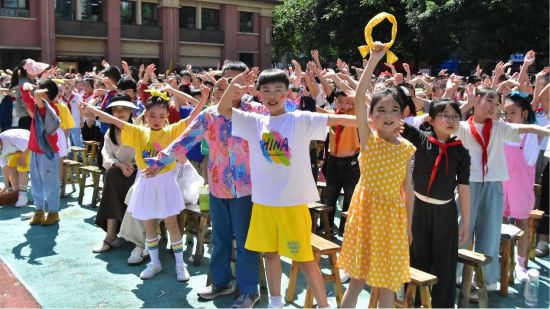 图为主题活动现场。南川区隆化二小 供图 图为主题活动现场。南川区隆化二小 供图