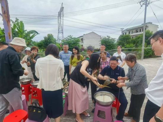 图为活动现场。长寿融媒体中心 供图 图为活动现场。长寿融媒体中心 供图