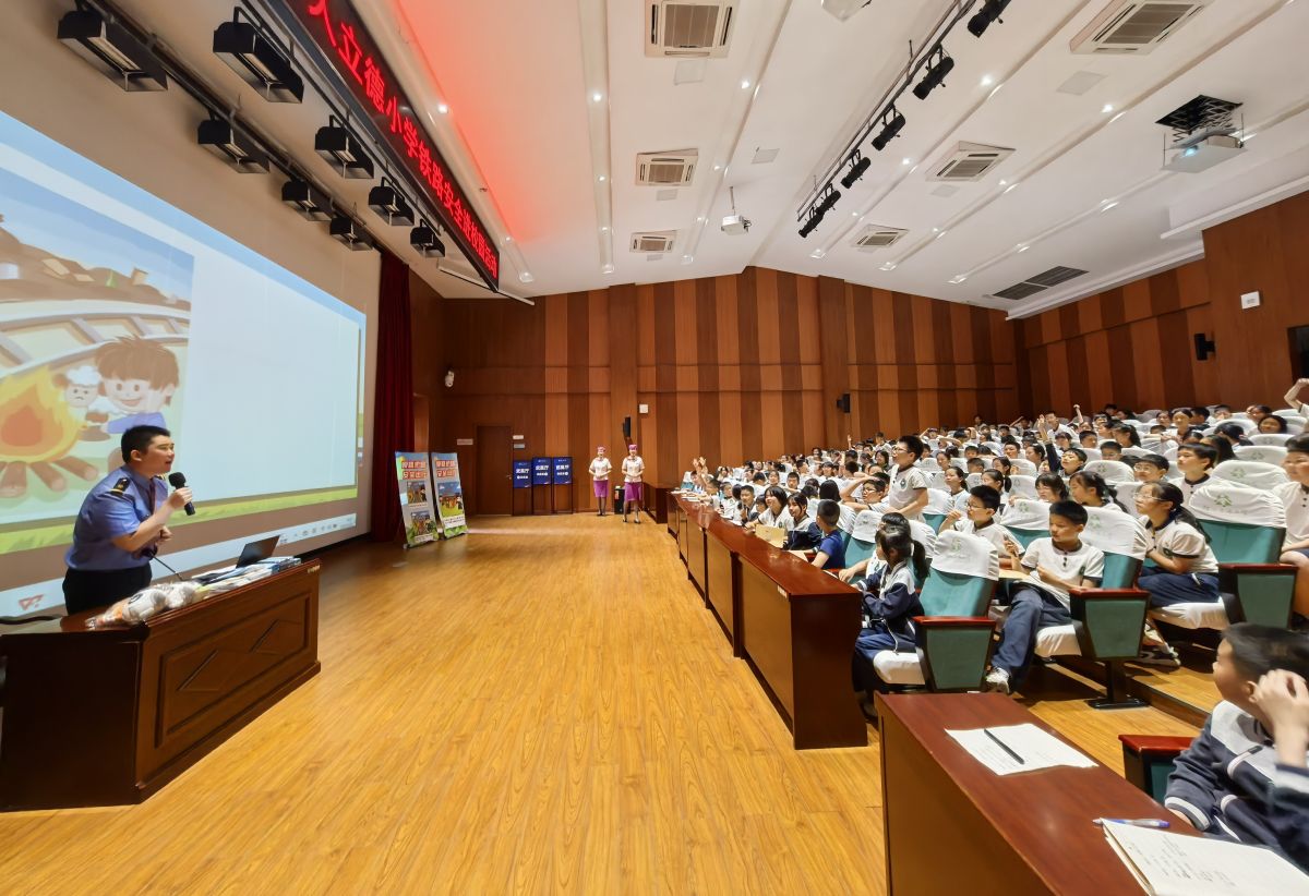图为活动现场。苏志刚 摄 图为活动现场。苏志刚 摄