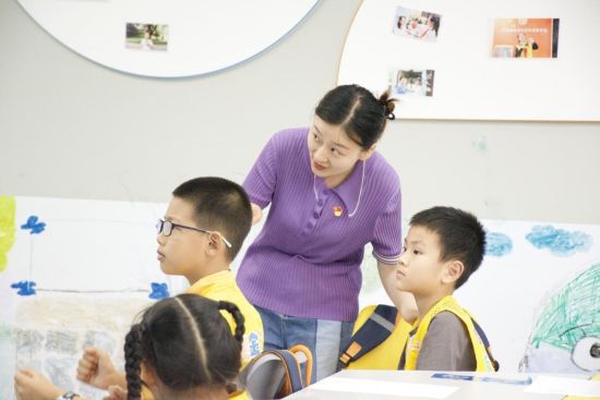 图为金安社区联动重光小学。两江新区党工委宣传部供图 图为金安社区联动重光小学。两江新区党工委宣传部供图