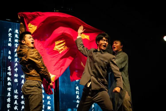 图为演出剧照。主办方供图 图为演出剧照。主办方供图