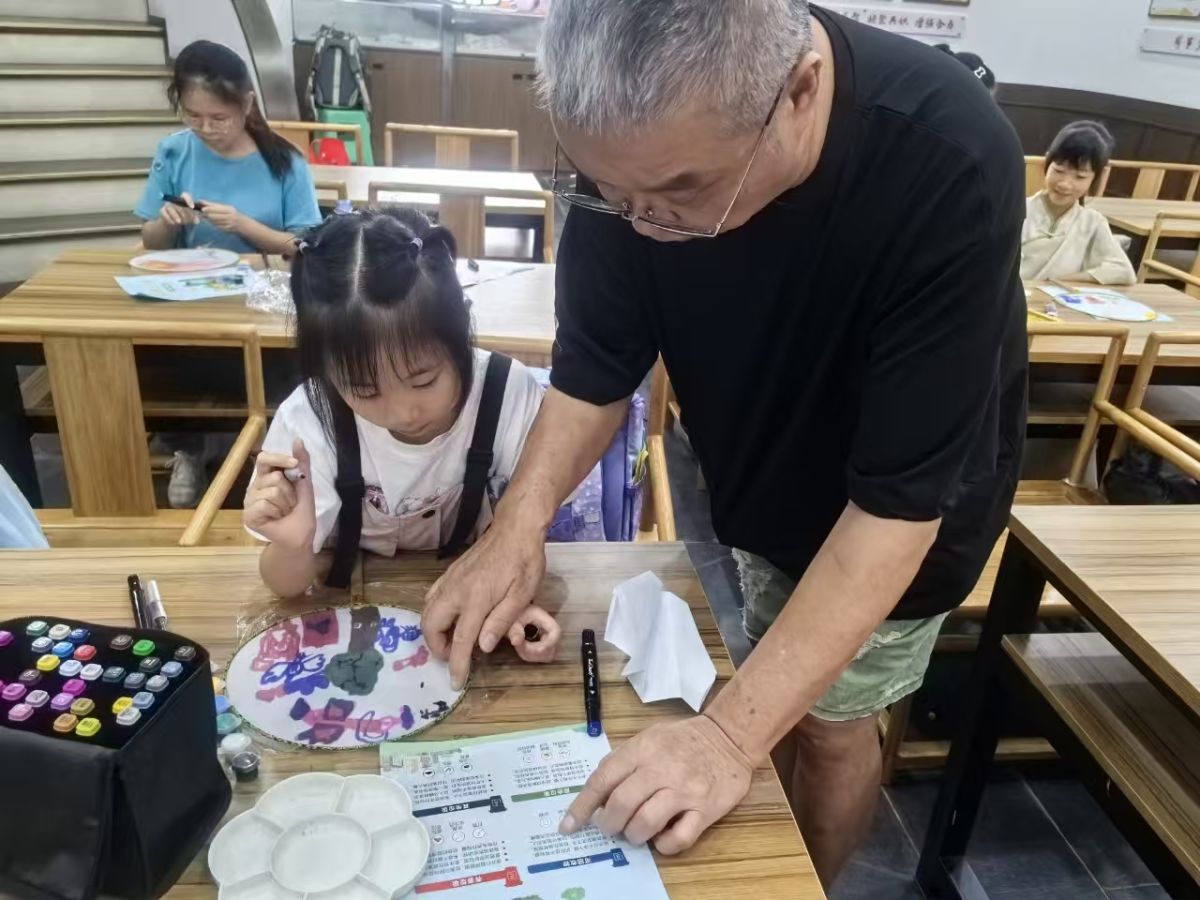 图为活动现场。九龙坡区城市管理局供图 图为活动现场。九龙坡区城市管理局供图