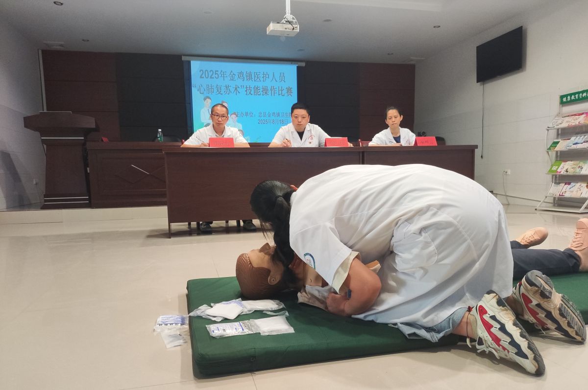 图为技能比赛现场。张杨 摄 图为技能比赛现场。张杨 摄