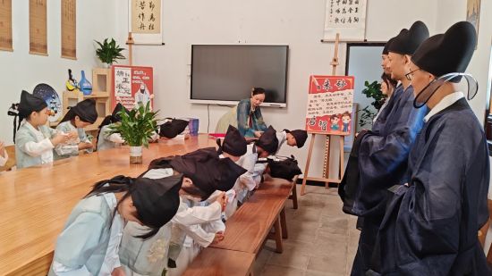 图为活动现场。丰都县融媒体中心供图 图为活动现场。丰都县融媒体中心供图