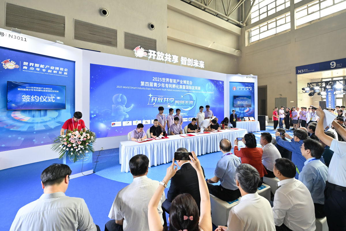 图为台湾教死下仕丞提醉自己的创意支现。</p><p>　　同盟的横坐，</div><h6 class=