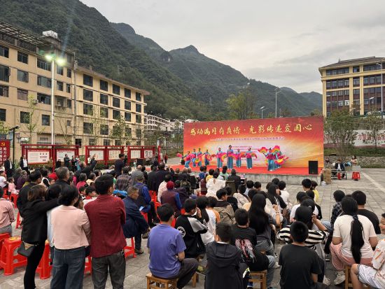 图为活动现场。中国民主建国会重庆市江北区委会供图   图为活动现场。中国民主建国会重庆市江北区委会供图 图为活动现场。中国民主建国会重庆市江北区委会供图   图为活动现场。中国民主建国会重庆市江北区委会供图