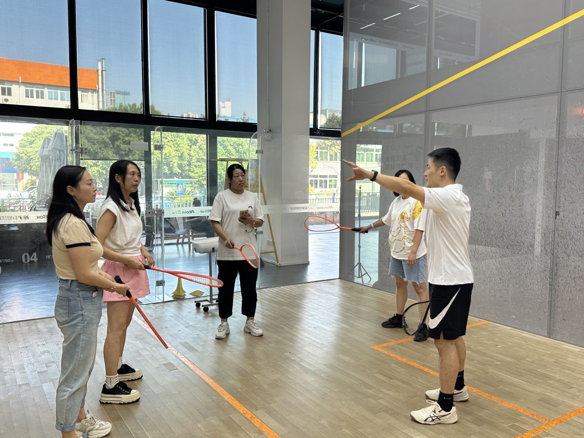 图为壁球主题体验活动。主办方供图 图为壁球主题体验活动。主办方供图