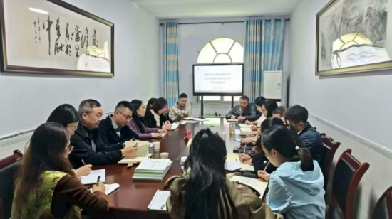 图为调研工作反馈会。合川区行知小学 供图 图为调研工作反馈会。合川区行知小学 供图