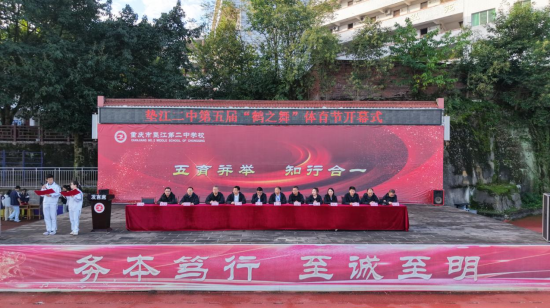 ͼΪڿĻʽֳ ̨ӽ硷Ŀͼ