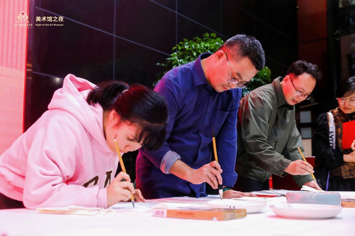 图为活动现场。重庆美术馆供图 图为活动现场。重庆美术馆供图