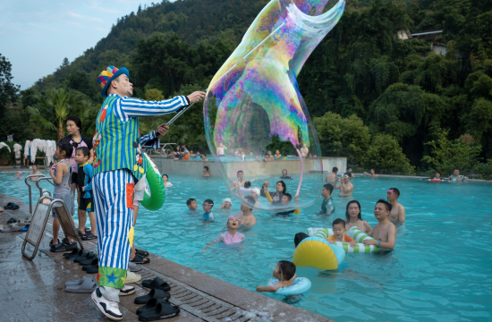 图为活动现场。统景温泉 供图 图为活动现场。统景温泉 供图