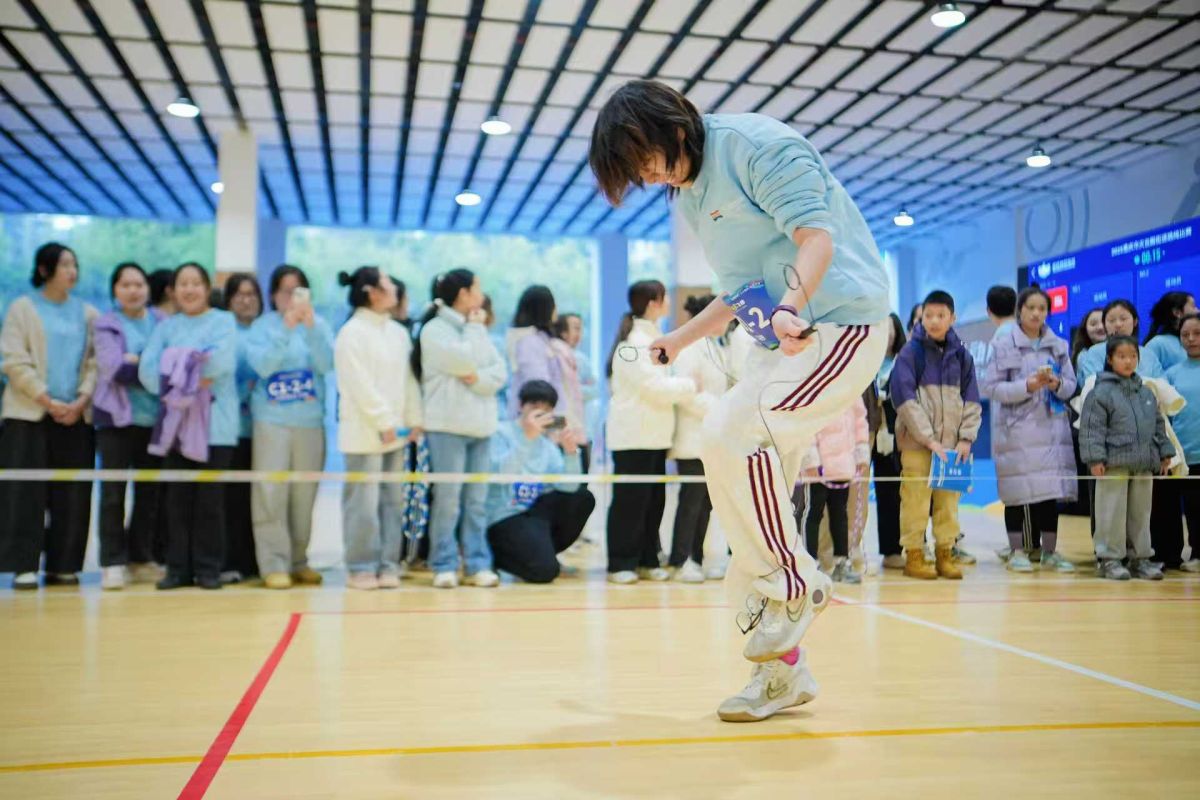 ͼΪ�����ֳ����칬��ֵ���ͼ