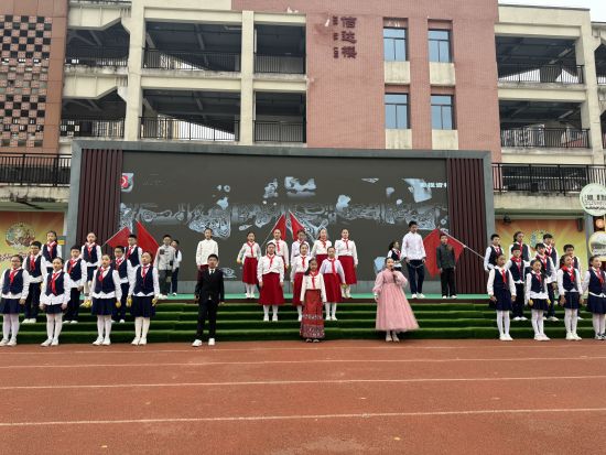 图为活动现场。郭朝霞 摄 图为活动现场。郭朝霞 摄