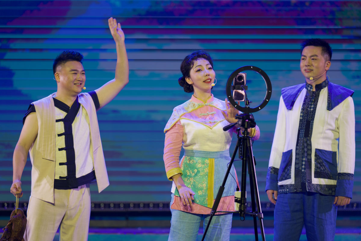 图为演出现场。重庆文化艺术职业学院供图 图为演出现场。重庆文化艺术职业学院供图