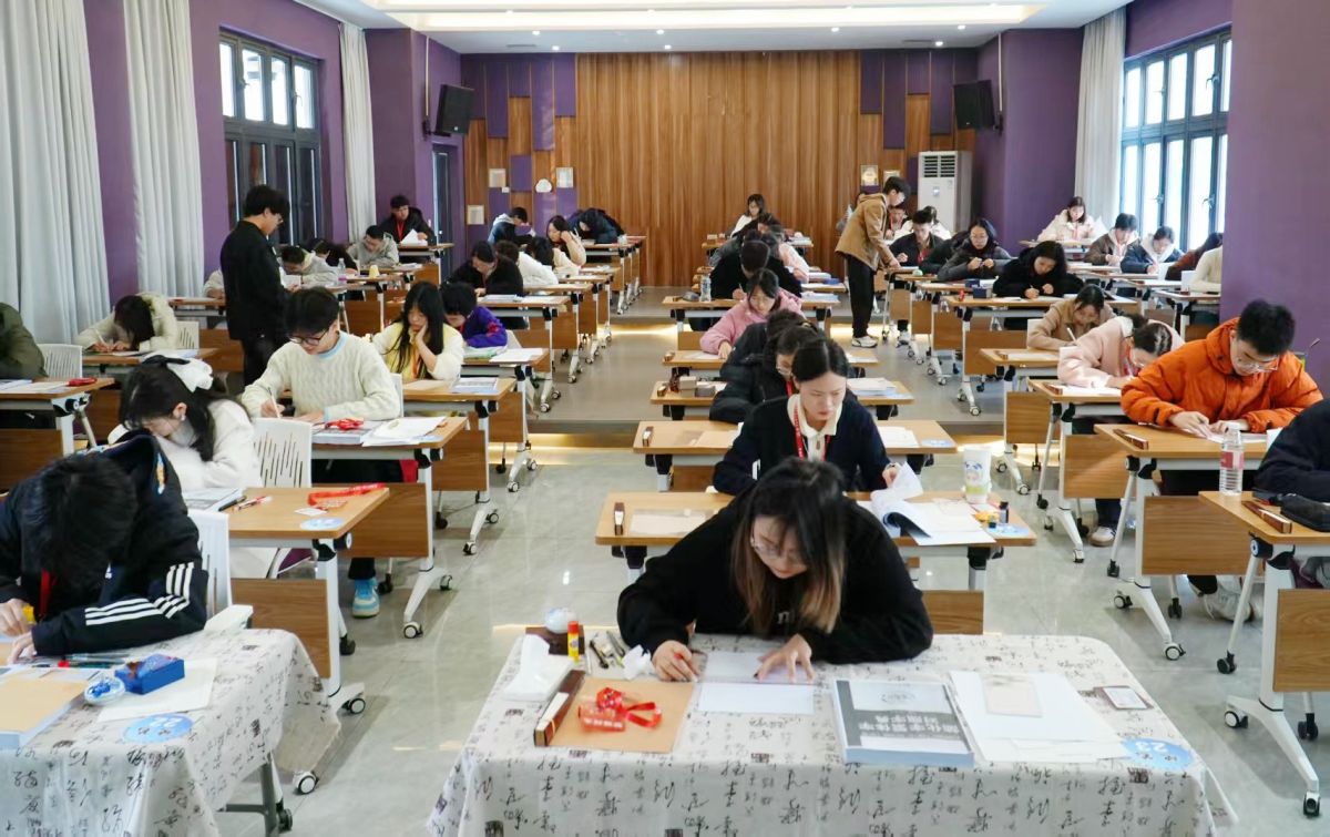 图为决赛现场。重庆移通学院供图 图为决赛现场。重庆移通学院供图