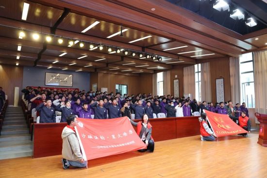 图为活动现场。南开五云学校 供图 图为活动现场。南开五云学校 供图