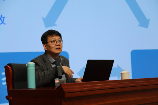 图为主旨报告环节。重庆市丰都中学校 供图 图为主旨报告环节。重庆市丰都中学校 供图