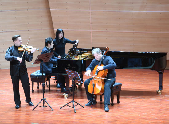 图为展演现场。周毅 摄 图为展演现场。周毅 摄