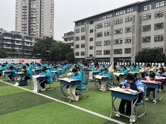 图为活动现场。贾楠 摄 图为活动现场。贾楠 摄