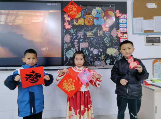 ͼΪѧ���ֹ������������ѧ��ɳƺ��СѧУ ��ͼ