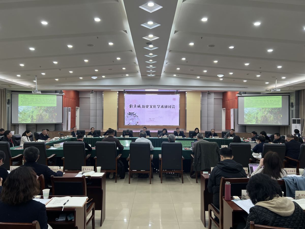 ͼΪ�������ʷ�Ļ�ѧ�����ֻ��ߵ���Ǽ�¼Ƭ�������ֻ��ֳ������ ��