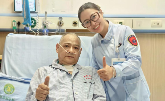 ͼΪ�¿���ҽ����Ա��Ӱ�� ����ҽԺ��ͼ