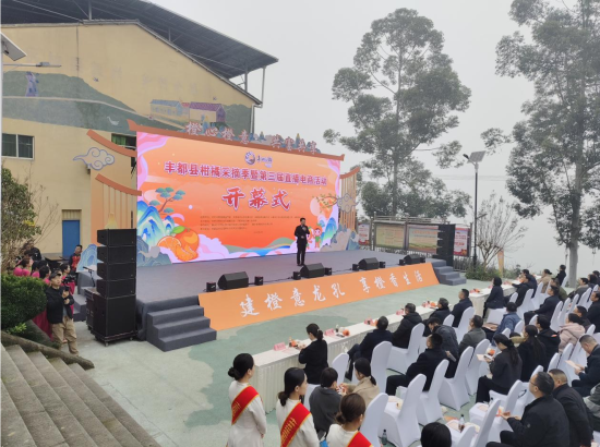 ͼΪ��Ļʽ�ֳ����ᶼ����ý������ ��ͼ