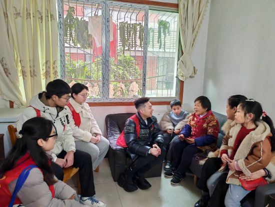 ͼΪο���ֳ��������� ��ͼ