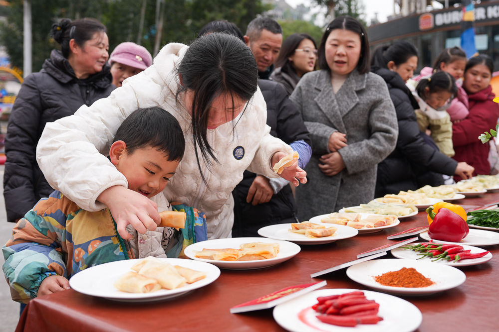 ͼΪ�ο��ڻ�ֳ����顰ҧ����ϰ�ס����� ������ ��