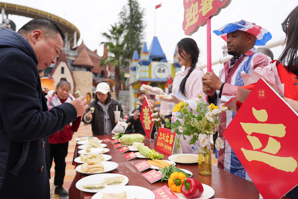 ͼΪ�ο��ڻ�ֳ����顰ҧ����ϰ�ס����� ������ ��