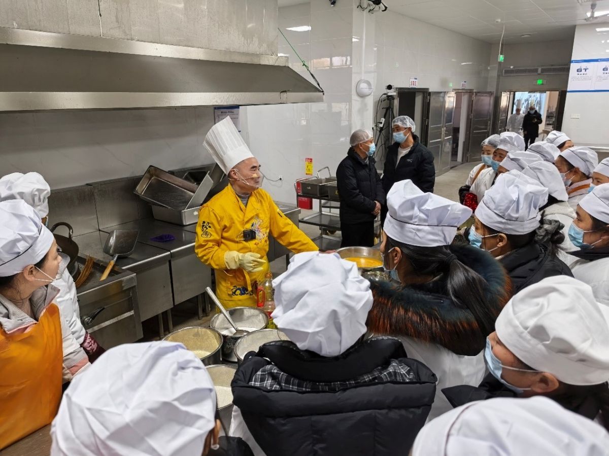 ͼΪ������ѵʵ��ѵ������ɽְ������ ��ͼ