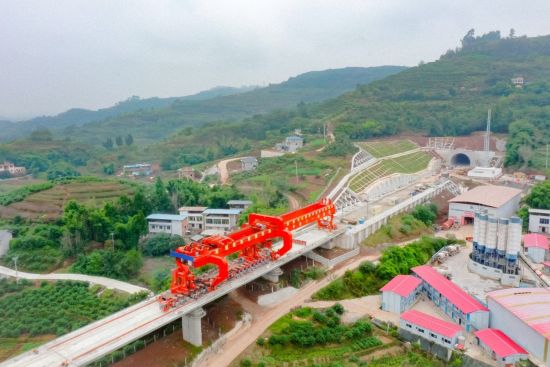 ͼΪ����֧�ֽ�����������������ʩ���ֳ���