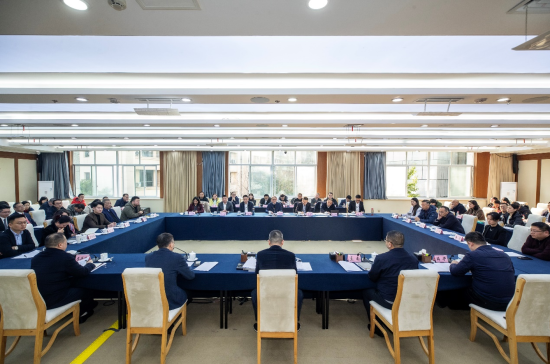 ͼΪ2026�������ʿӭ�´���̸���ֳ���������ίͳս����ͼ