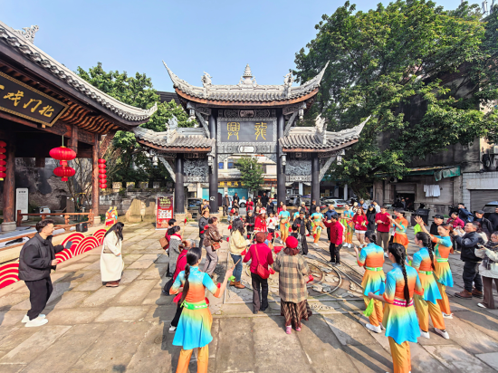 ͼΪ��ֳ��������� ��ͼ