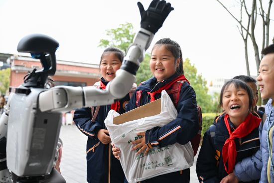 ���������ع�Сѧӭ��ѧ�� ����ϲ ��