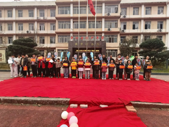 ͼΪ��ѧ����佱���ڡ��ᶼ������������ѧУ ��ͼ