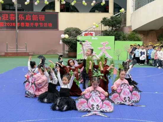 ͼΪ�赸���������ء����ݻ��ڡ��׶�԰ ��ͼ