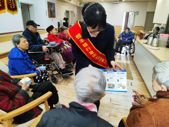 ͼΪ��ֳ����������������� ��ͼ