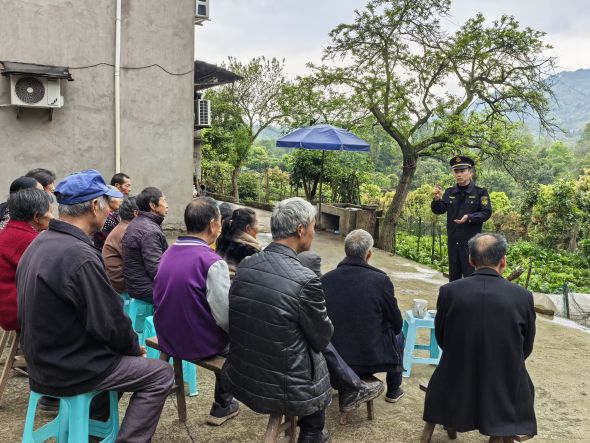 图为活动现场。重庆交通执法总队 供图 图为活动现场。重庆交通执法总队 供图