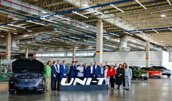 图为活动现场。长安汽车供图 图为活动现场。长安汽车供图