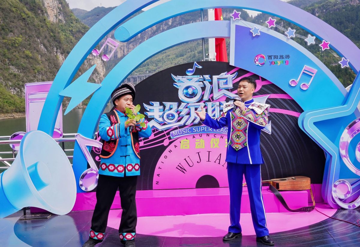 ͼΪ�����������ֻ����������ݡ�����췽��ͼ