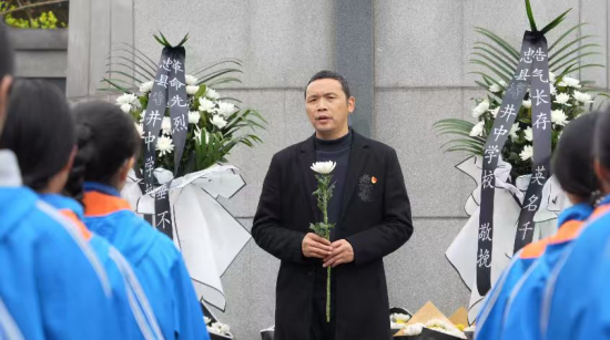 ͼΪ����㽏����ѧУ����֧�����������չ˼���Ρ�����㽏����ѧУ ��ͼ