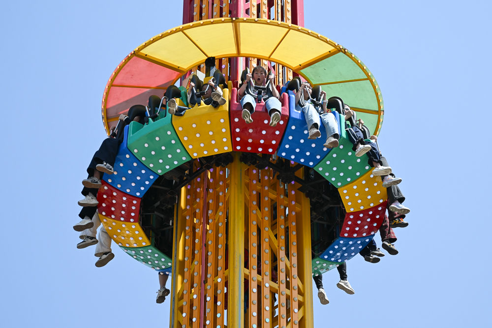 4��4�գ��ο������츢�����ĺ��С���������档���� ������ ��