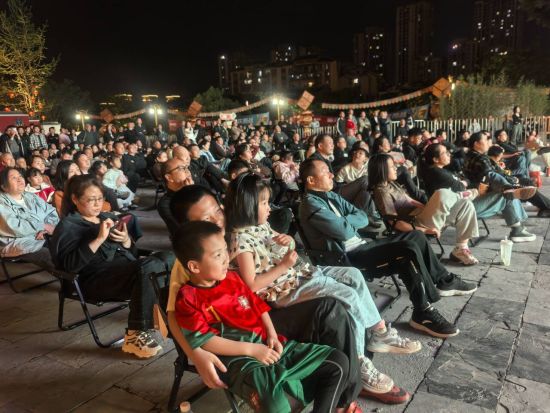 ͼΪ����㳡������ͭ����ί������ ��ͼ