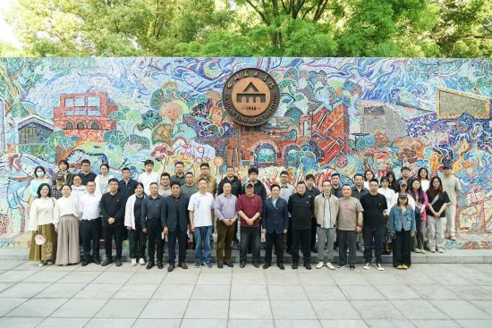 ͼΪ��ᵳԱ��Ӱ�� ������������ʷ�ݹ�ͼ