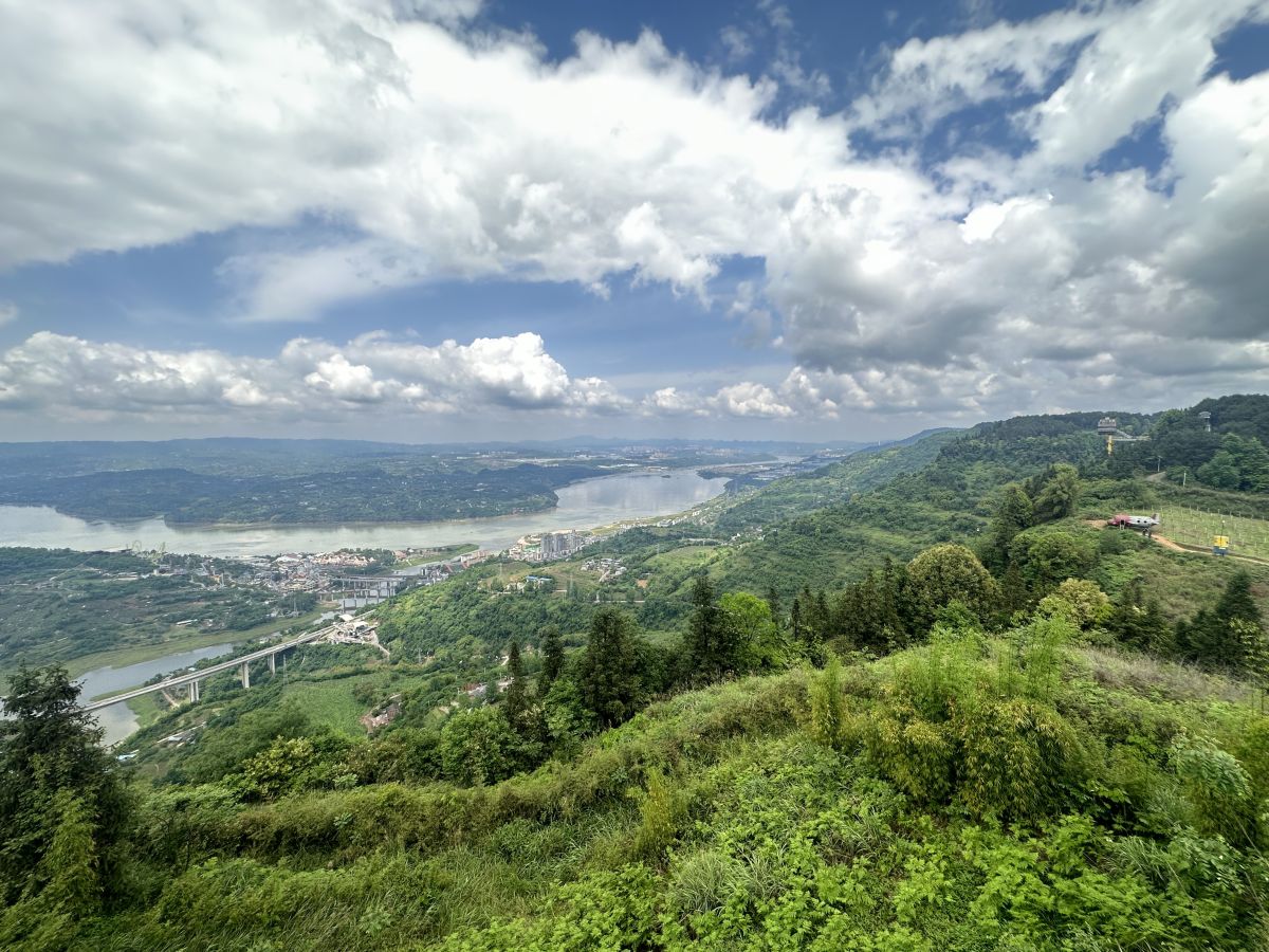 ͼΪ���츢�����ĺ��С��ӭ�����������������ͼ