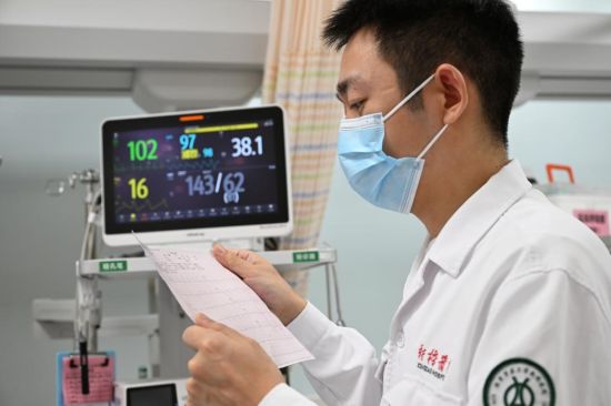 急诊科李利明 急诊科李利明
