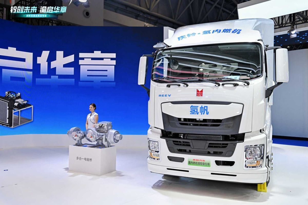 ͼΪ���弯�ŷ����ɹ������췽��ͼ