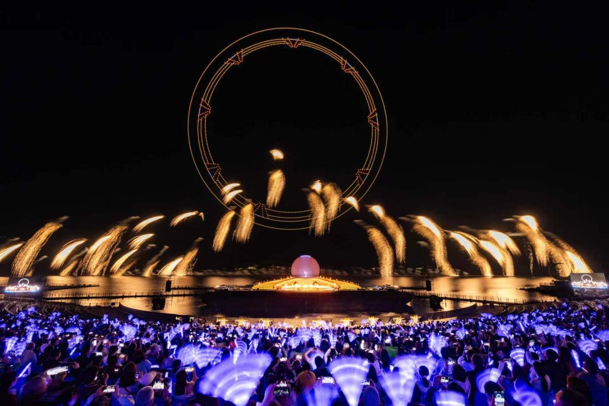 图为往期“星际之门”画面。重庆天空剧院 供图 图为往期“星际之门”画面。重庆天空剧院 供图