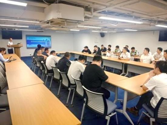 燃气安全宣传进企业。重庆燃气集团供图 燃气安全宣传进企业。重庆燃气集团供图